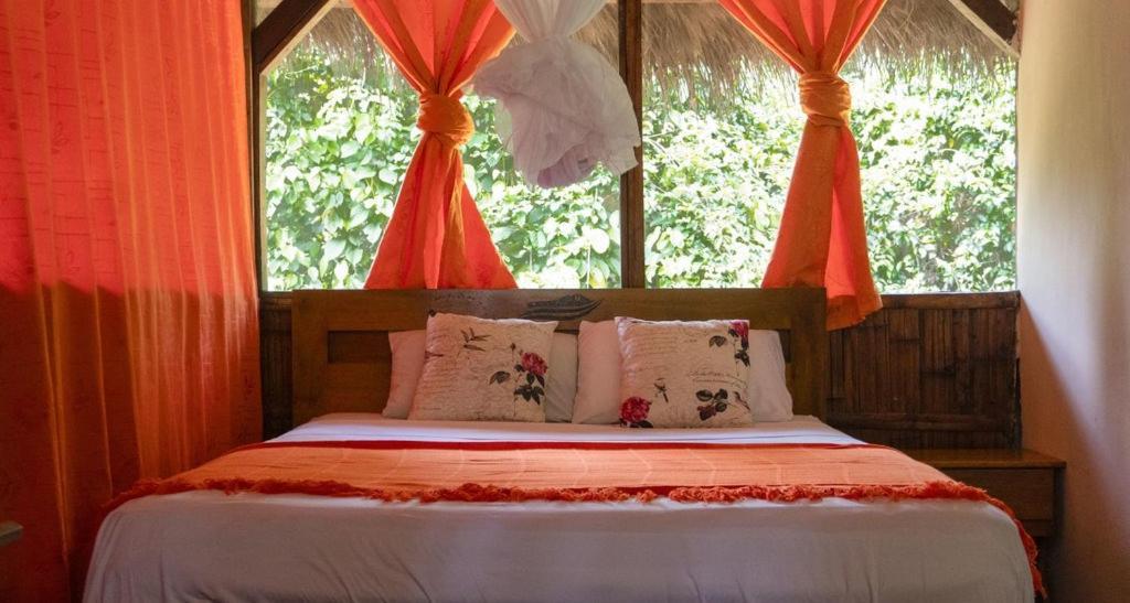 Caiman Lodge - Cuyabeno Nature Amazon Tour ภายนอก รูปภาพ